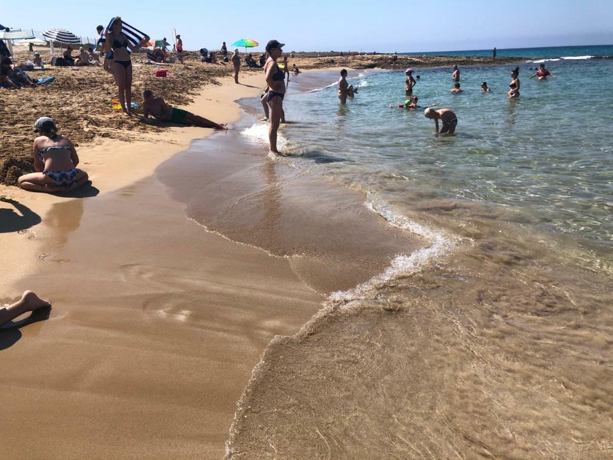 Royal Seacrest Apartment Paphos Bagian luar foto