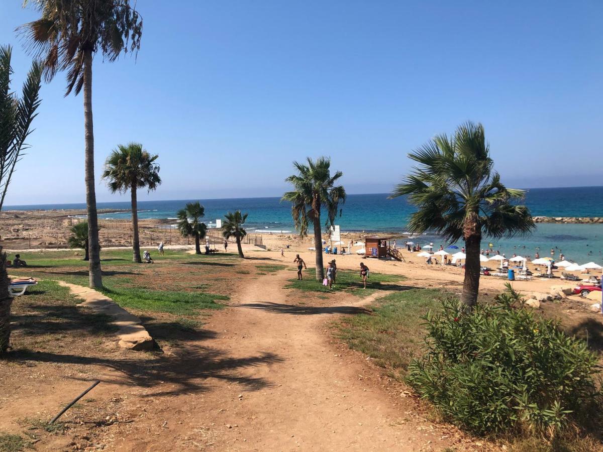 Royal Seacrest Apartment Paphos Bagian luar foto